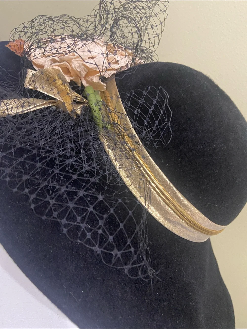 Pretty Dress Hat : Church Hat by Sonni San Francisco